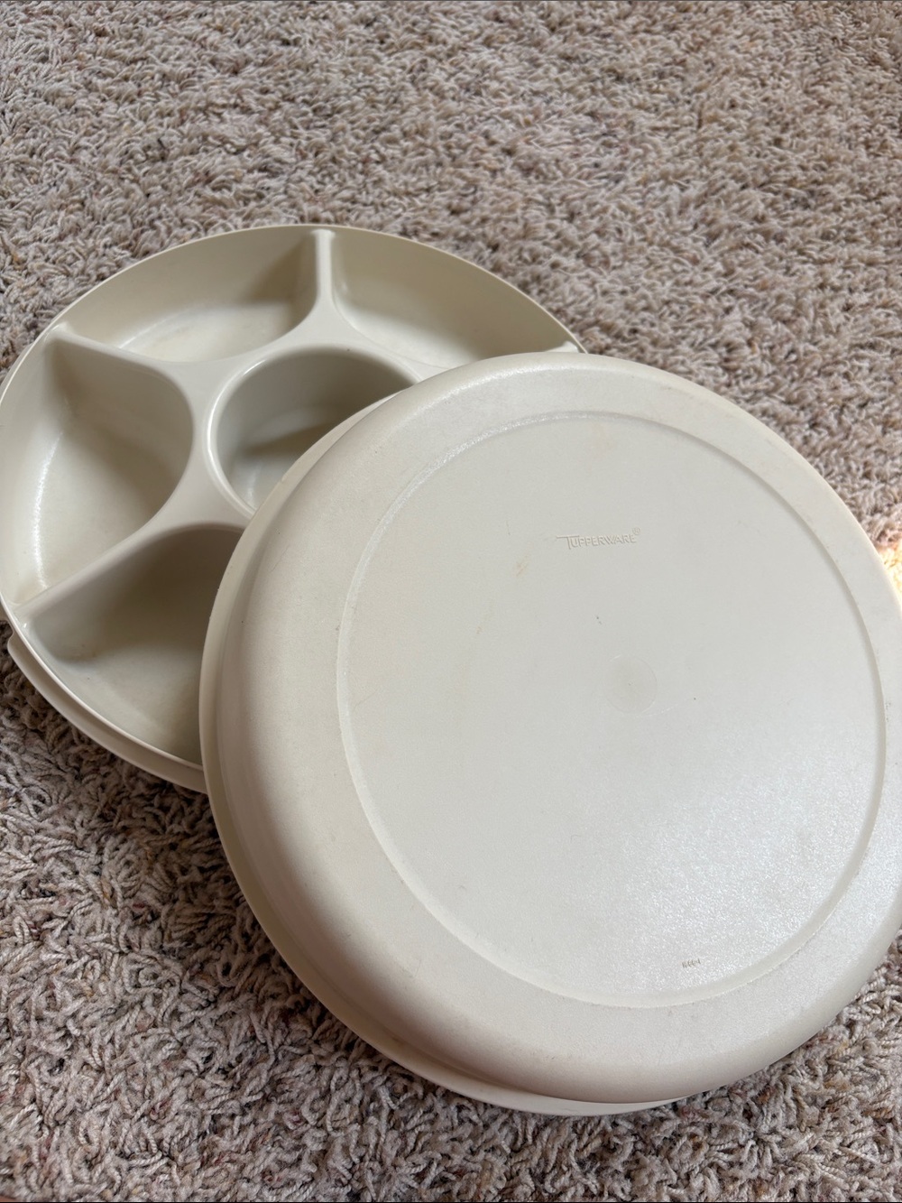 Vintage Tupperware 1665-1 Almond Cream Serving Tray & 1666 Lid